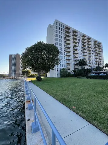 880 NE 69th Street Miami FL 33138