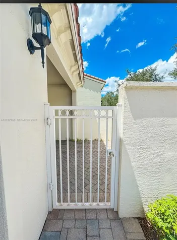 3210 NW 126th Avenue Sunrise FL 33323