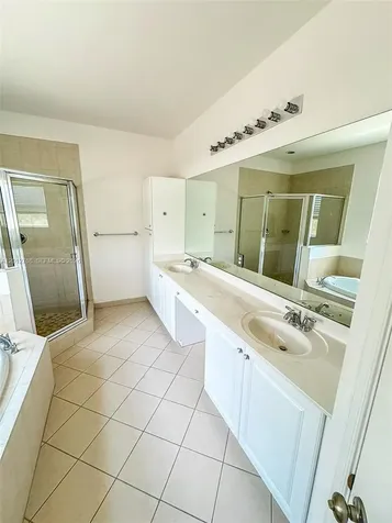 3210 NW 126th Avenue Sunrise FL 33323