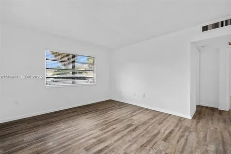 16117 NE 19th Court North Miami Beach FL 33162