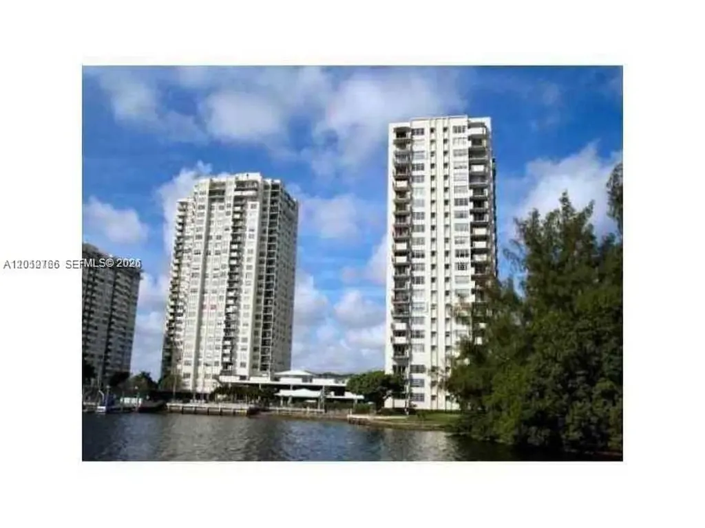 2780 NE 183rd Street Aventura FL 33160