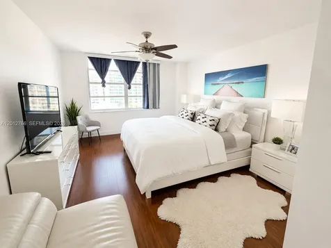 2780 NE 183rd Street Aventura FL 33160