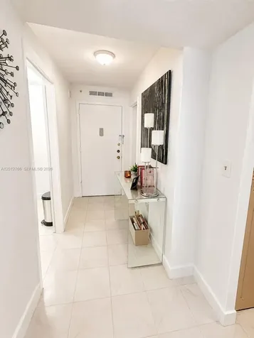 2780 NE 183rd Street Aventura FL 33160
