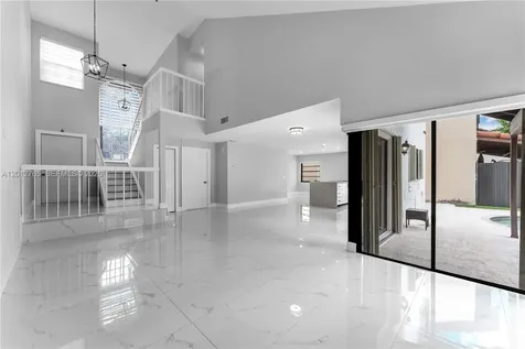 6327 SW 127th Place Miami FL 33183