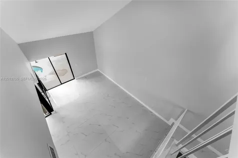 6327 SW 127th Place Miami FL 33183