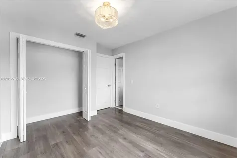 6327 SW 127th Place Miami FL 33183