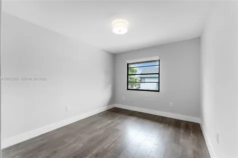 6327 SW 127th Place Miami FL 33183