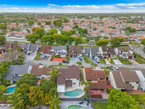 6327 SW 127th Place Miami FL 33183