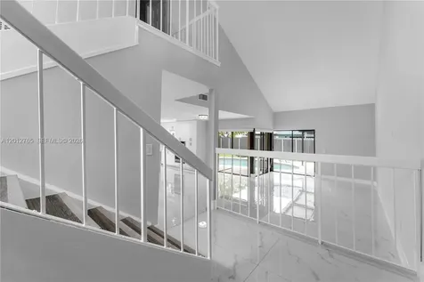 6327 SW 127th Place Miami FL 33183