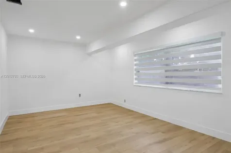 4948 SW 90th Terrace Cooper City FL 33328