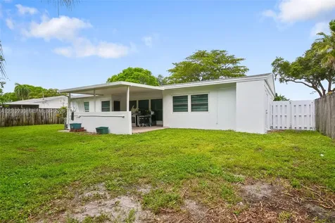 4948 SW 90th Terrace Cooper City FL 33328
