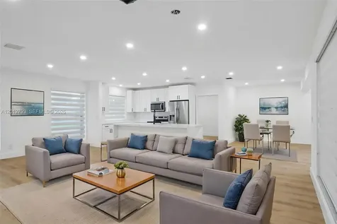 4948 SW 90th Terrace Cooper City FL 33328