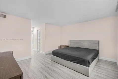 609 NE 14th Avenue Hallandale Beach FL 33009