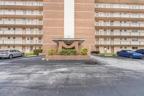 609 NE 14th Avenue Hallandale Beach FL 33009