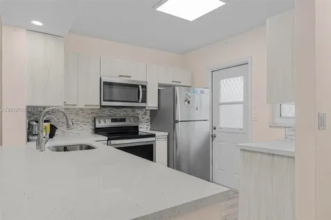 609 NE 14th Avenue Hallandale Beach FL 33009
