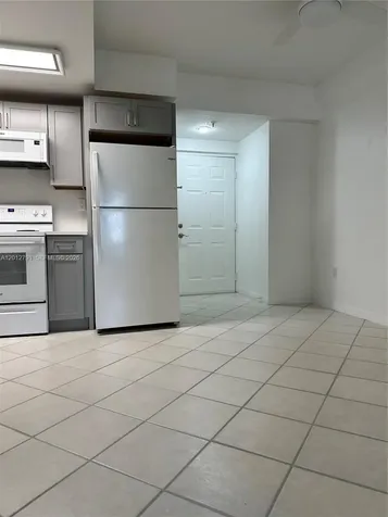 3051 SW 27th Avenue Miami FL 33133