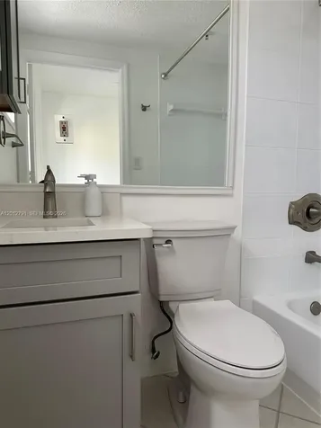 3051 SW 27th Avenue Miami FL 33133