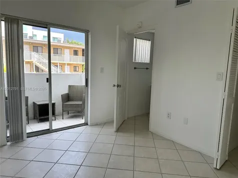 3051 SW 27th Avenue Miami FL 33133