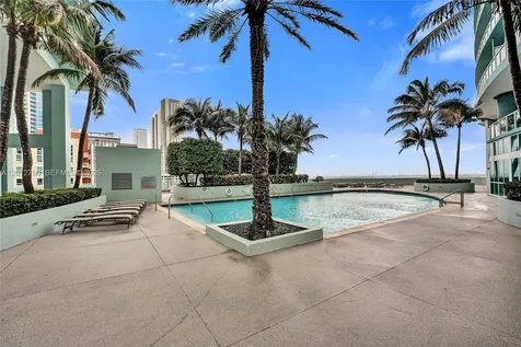 1900 N Bayshore Drive Miami FL 33132