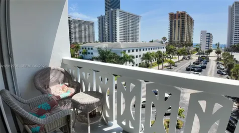 3113 S Ocean Drive Hallandale Beach FL 33009