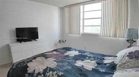 3113 S Ocean Drive Hallandale Beach FL 33009
