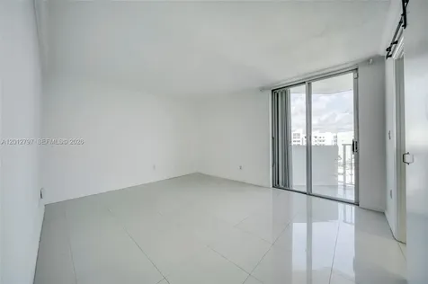 7933 West Drive North Bay Village FL 33141