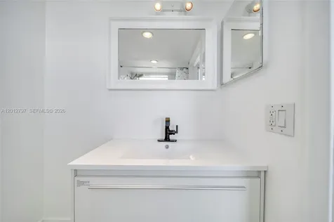 7933 West Drive North Bay Village FL 33141