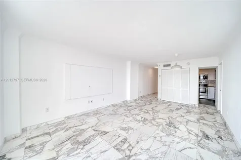 7933 West Drive North Bay Village FL 33141