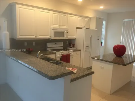 3210 NW 126th Avenue Sunrise FL 33323
