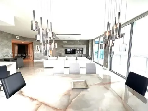 17111 Biscayne Boulevard North Miami Beach FL 33160