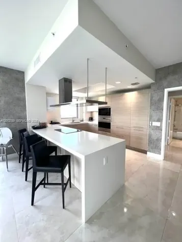 17111 Biscayne Boulevard North Miami Beach FL 33160