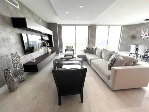 17111 Biscayne Boulevard North Miami Beach FL 33160