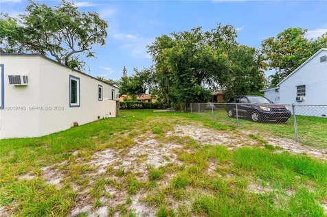 9301 NW 20th Avenue Miami FL 33147