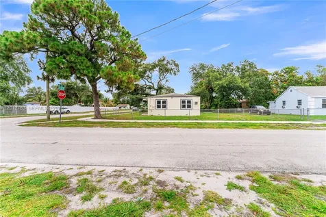 9301 NW 20th Avenue Miami FL 33147