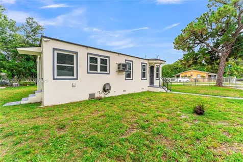 9301 NW 20th Avenue Miami FL 33147