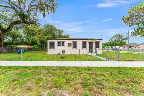9301 NW 20th Avenue Miami FL 33147