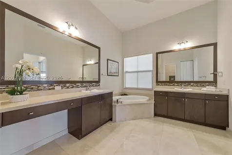 3153 NW 83rd Way Cooper City FL 33024