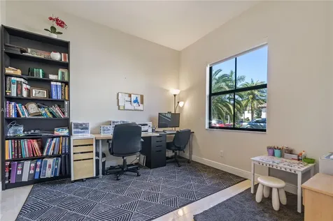 3153 NW 83rd Way Cooper City FL 33024