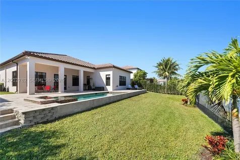 3153 NW 83rd Way Cooper City FL 33024