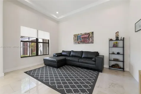 3153 NW 83rd Way Cooper City FL 33024