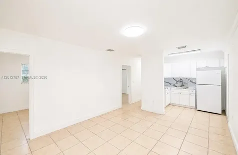 7190 W 11th Court Hialeah FL 33014