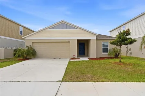 1536 Axel Circle Winter Haven FL 33880