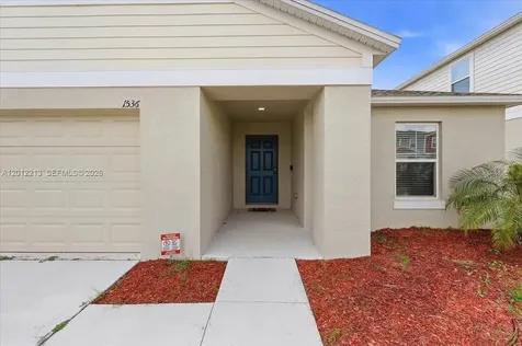 1536 Axel Circle Winter Haven FL 33880