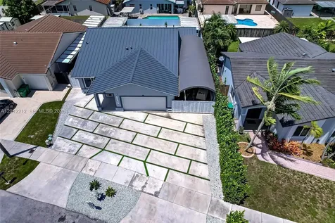15167 SW 172nd Terrace Miami FL 33187
