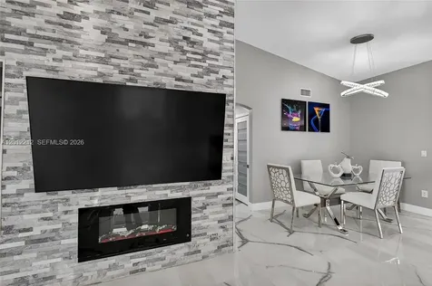 15167 SW 172nd Terrace Miami FL 33187