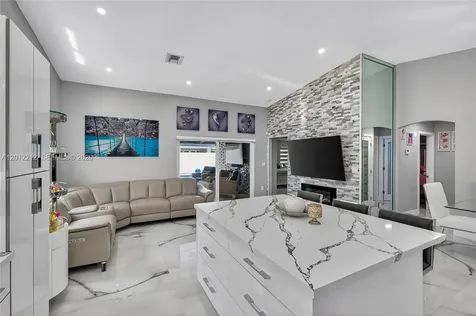 15167 SW 172nd Terrace Miami FL 33187