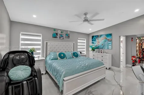 15167 SW 172nd Terrace Miami FL 33187