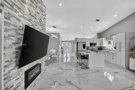15167 SW 172nd Terrace Miami FL 33187