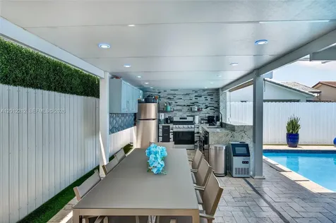 15167 SW 172nd Terrace Miami FL 33187