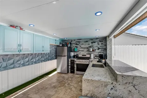 15167 SW 172nd Terrace Miami FL 33187